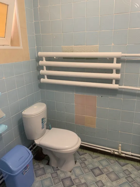 Двухкомнатный номер со своей кухней в номере и санузлом на первом этаже