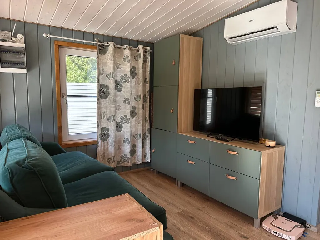 Коттедж НОРДЛИ+БРИМЭНС. Пространство для компании: два дома в лесу у реки — Горячий Ключ