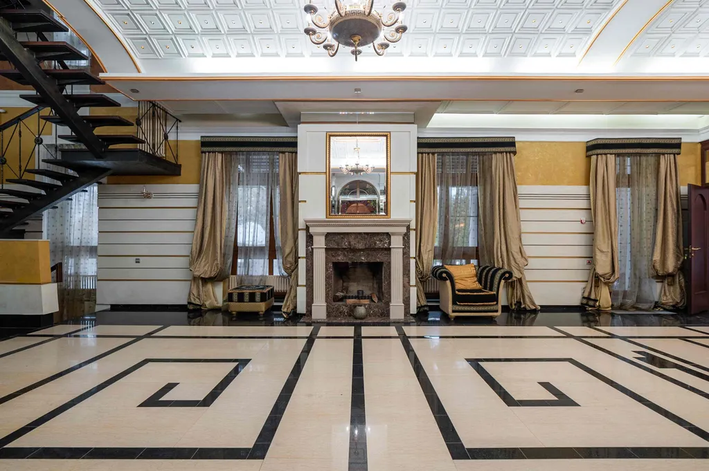 Атриум Николино