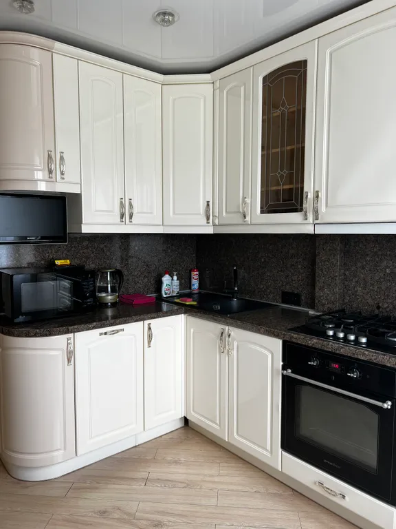 Уютная квартира в центре города с достойным ремонтом