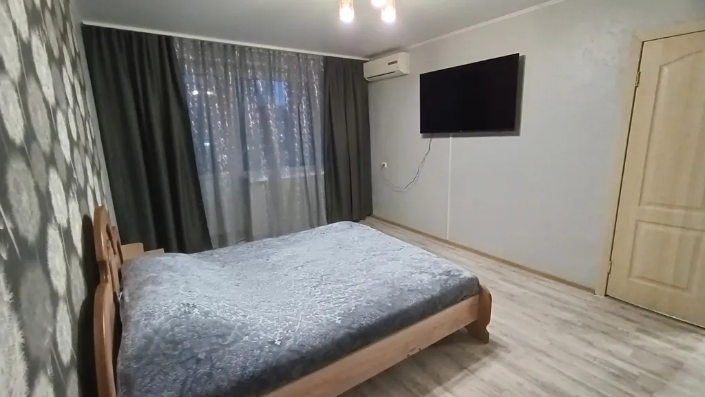 Современная 2-комнатная квартира, кондиционеры в каждой спальне