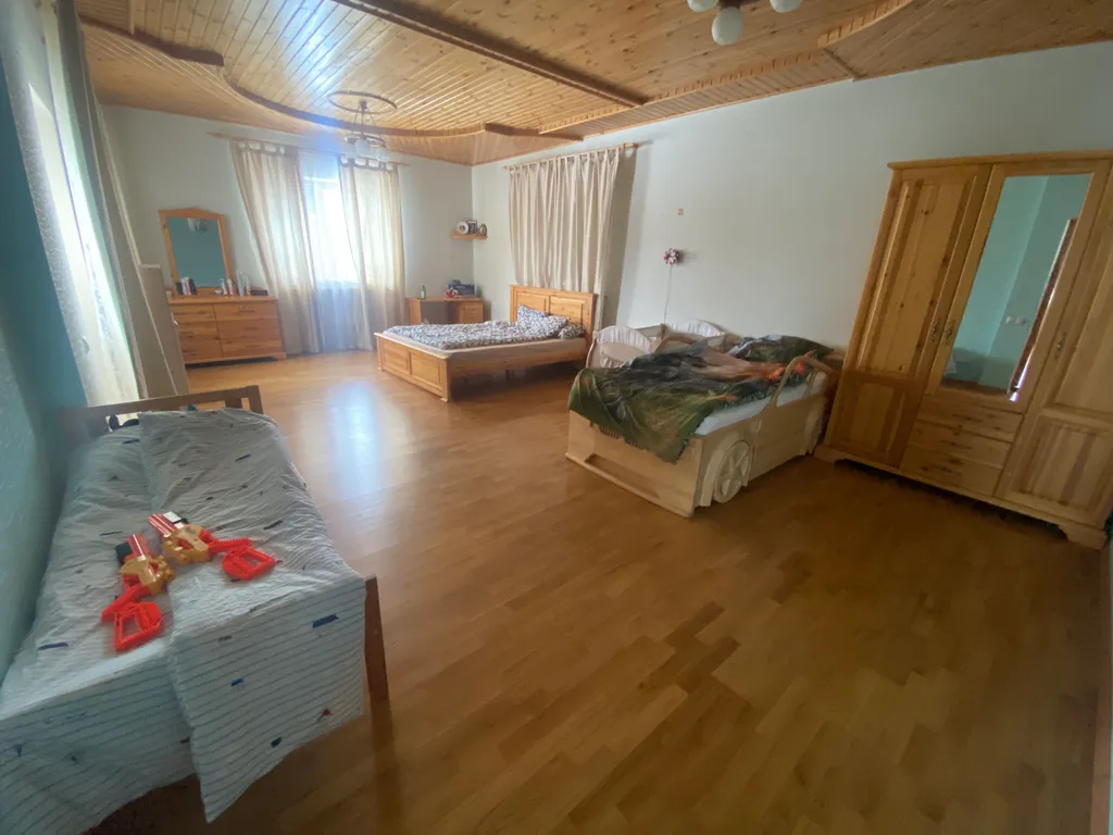 Коттедж на берегу реки с собственным пирсом