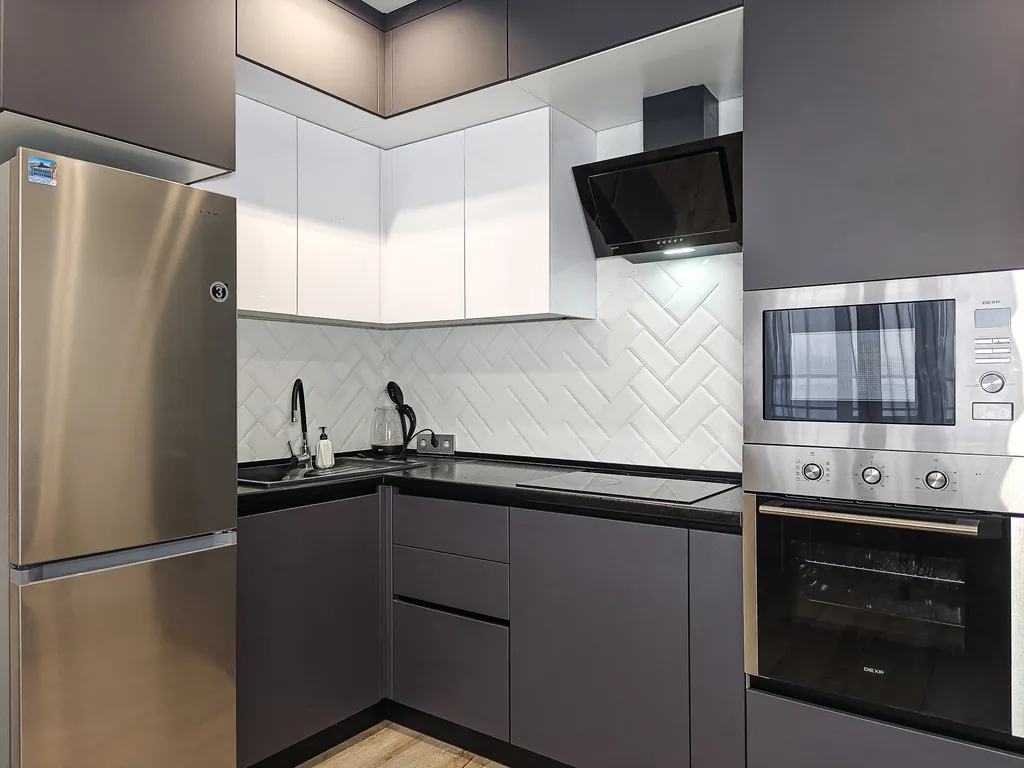 Двухкомнатная студия с шикарным видом на реку Михайловской набережной