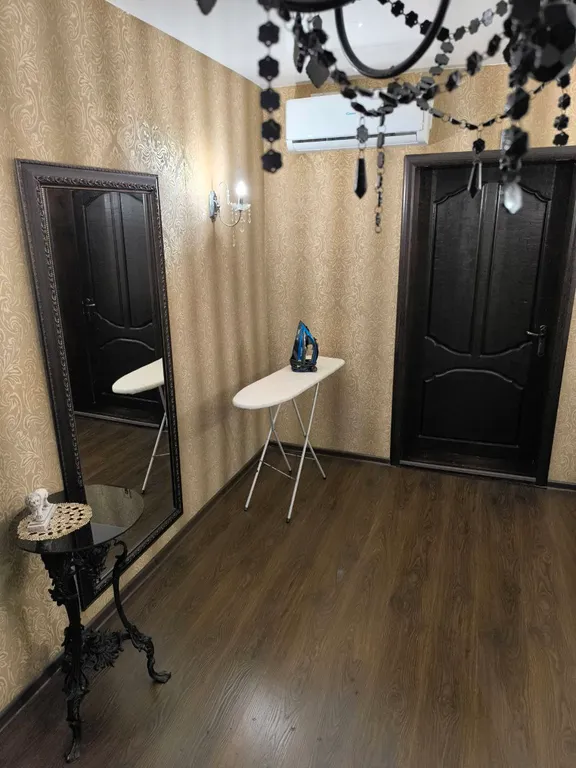 Чистый дом на большую компанию, хорошие матрасы