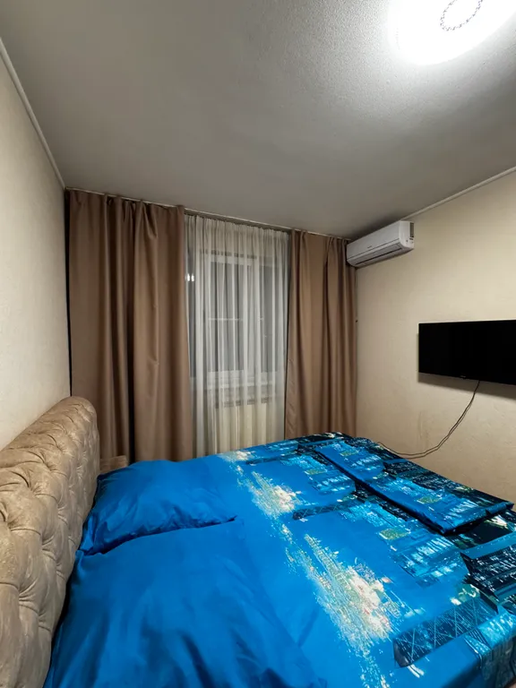 Центр города, ЦУМ, гостиница Ахтуба, Воинская часть 15 минут на машине