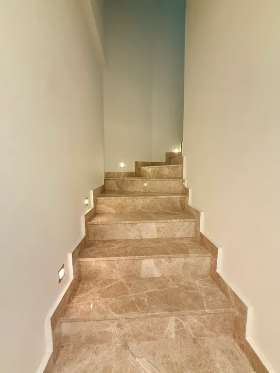 SA Apartments, Luxury 2BD Duplex