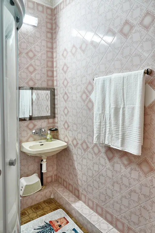 Уютный дом вблизи озера для ценителей красоты