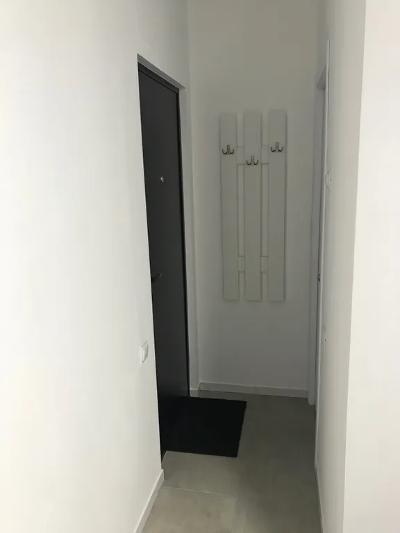 Уютная студия с новым ремонтом и мебелью