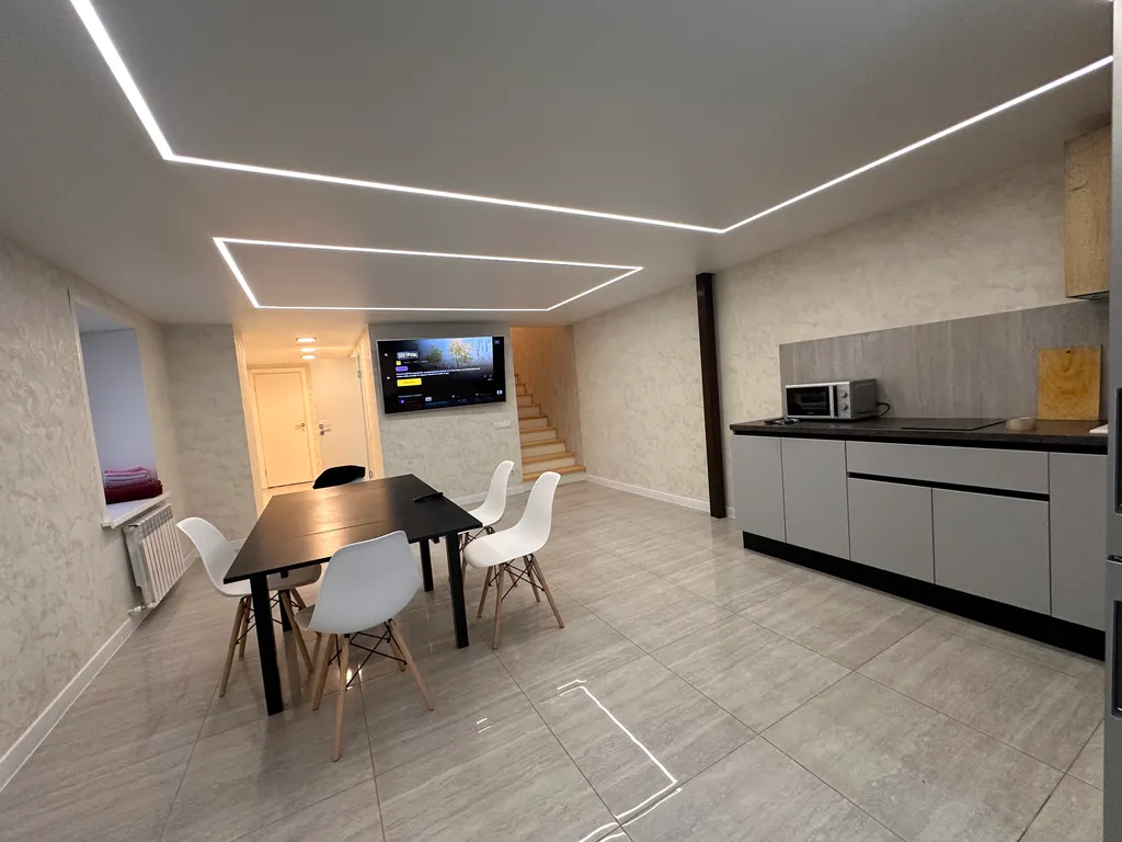 4-комнатная Квартира — аренда посуточно в Тверь