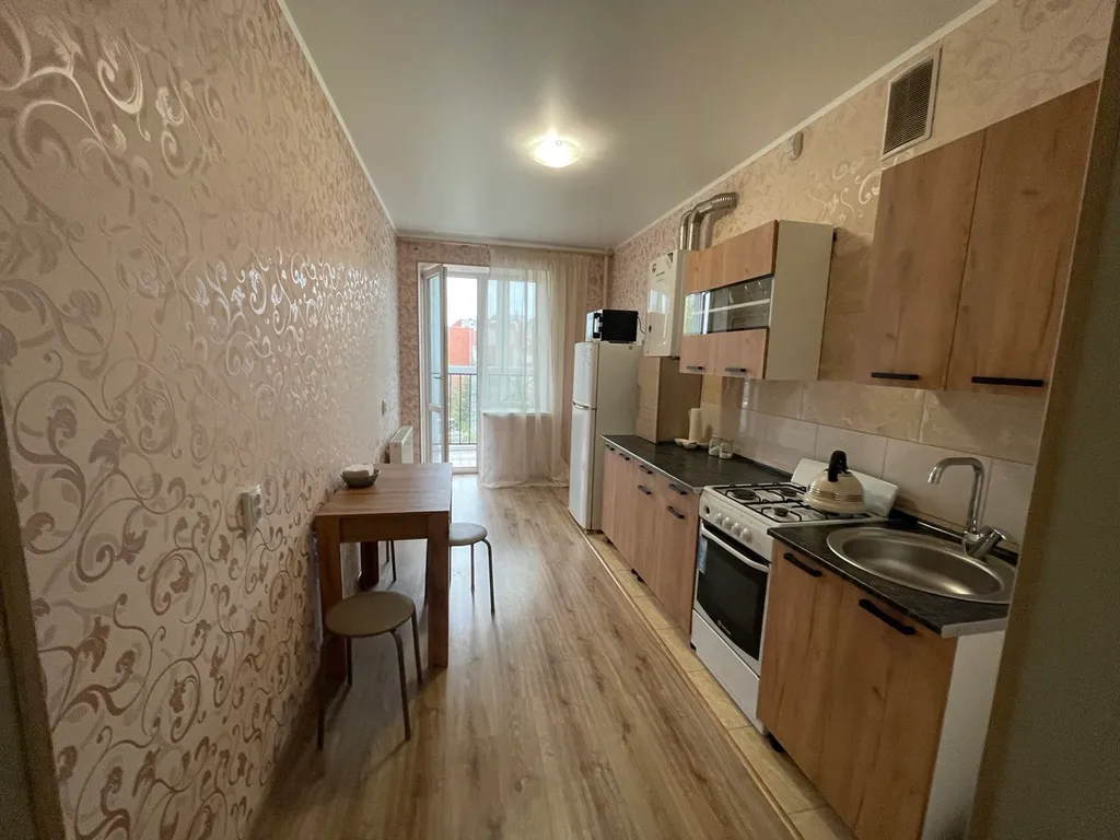 Светлый Apart