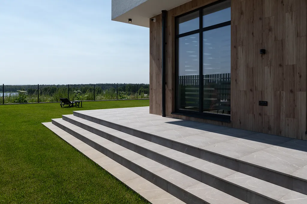 Коттедж Шикарный дом с видом на лес и реку! Терраса на крыше — Логиново