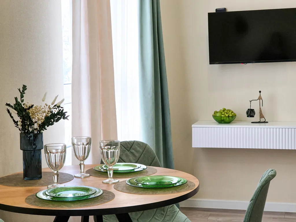 Просторная студия в Летнем