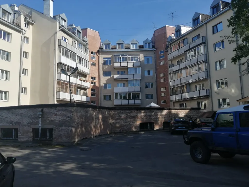 3-х комнатные апартаменты рядом с парком