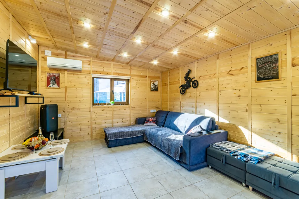 Уютный дом с баней и банным чаном - купелью