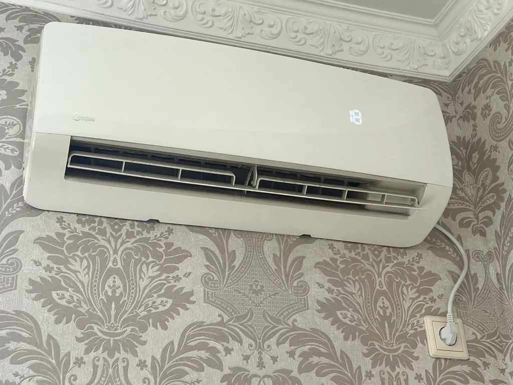 1-комнатная сталинка в Сухуме у моря