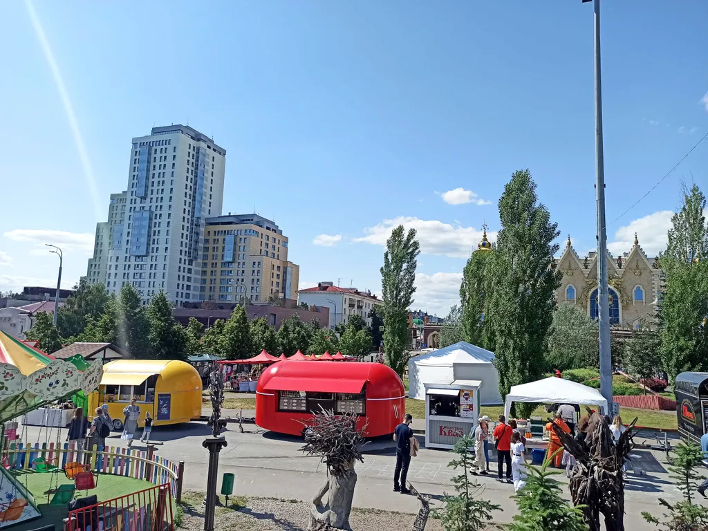 Люксовая квартира с бассейном на крыше