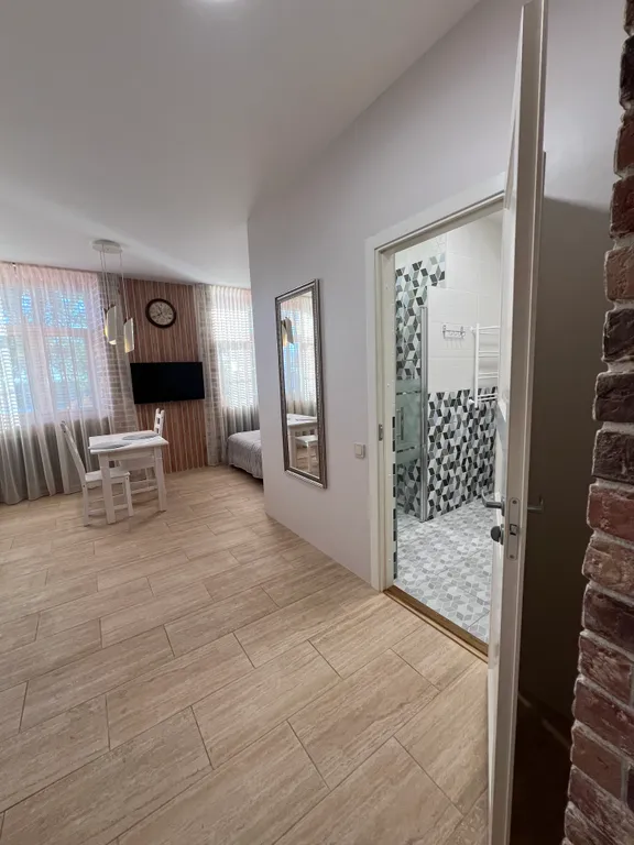 Квартира на набережной в старом городе