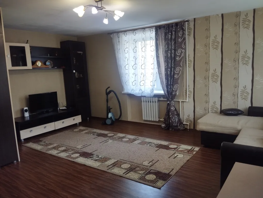 Уютная квартира-студия в 10 минутах от центра города