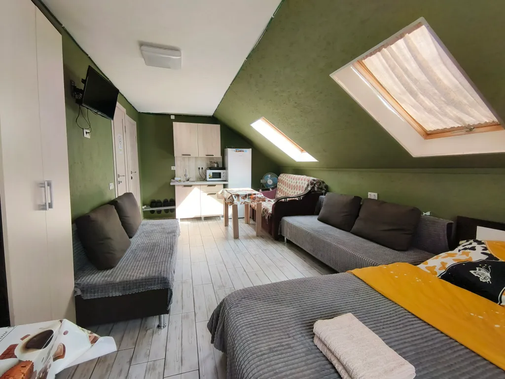 Просторная студия у метро Саларьево