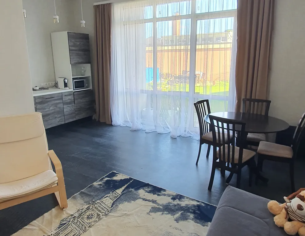 Коттедж Коттедж Квартира с террасой в тихом районе — Калининград