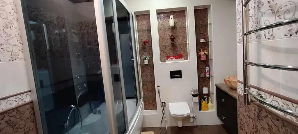 Дизайнерская большая квартира в центре