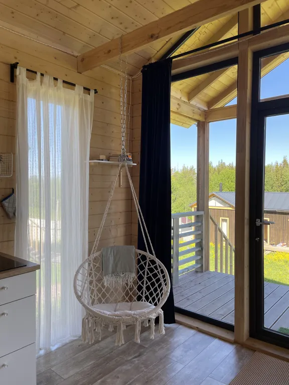 Уютный дом белый