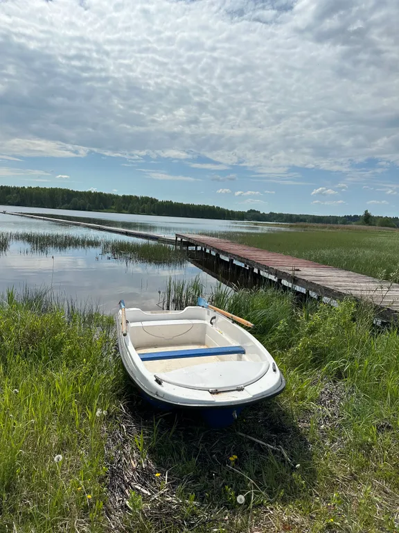 Дом у воды Sutoki Villa