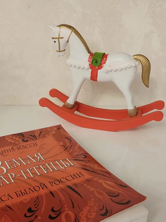 Квартира с панорамными окнами с видом на реку