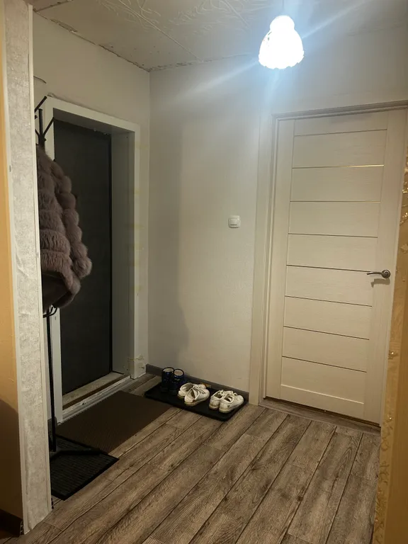 Уютная квартира со свежим ремонтом прямо на въезде в город