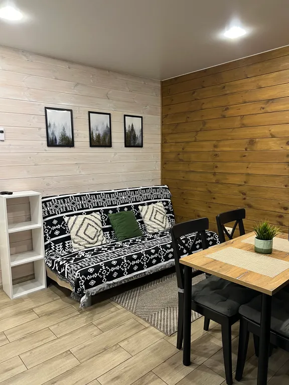 Двухкомнатный дом с видом на гору