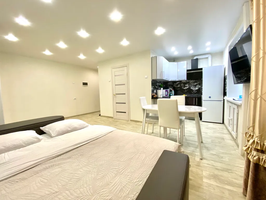 Квартира класса люкс рядом с центром города, остановка АЗС