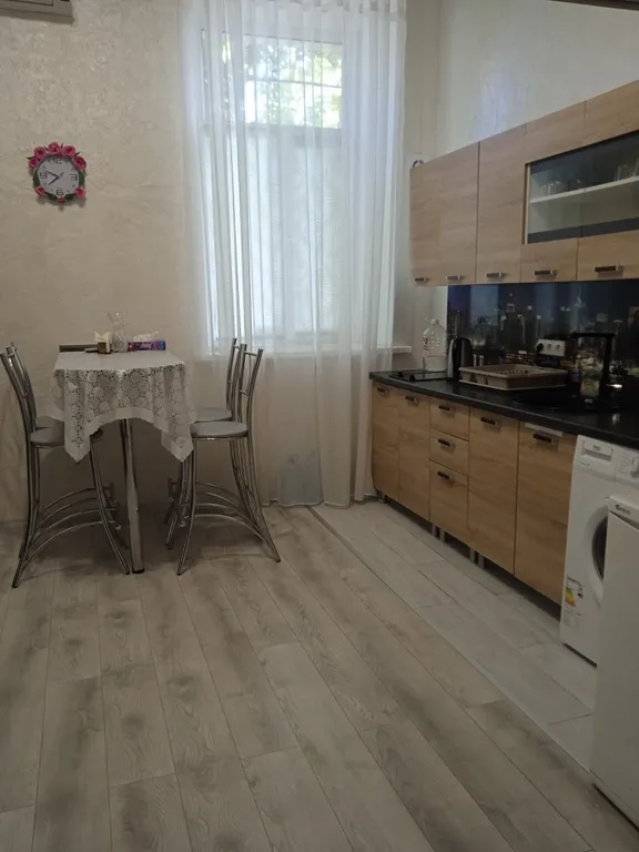 Уютная квартира-студия со всеми удобствами на берегу Черного моря — аренда посуточно в Евпатория