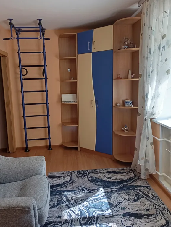 Квартира с видом на горы в центре Домбая