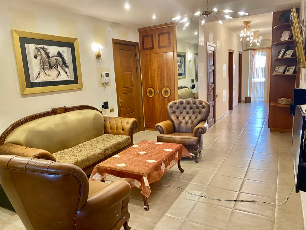 Шикарная  квартира в самом центре города со всеми удобствами