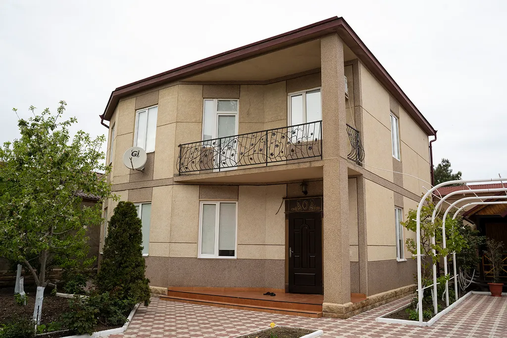 Коттедж 4-комнатный Дом — аренда посуточно в Каспийск