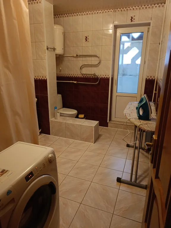 Квартира недалеко от кардиоцентра и детской областной больницы