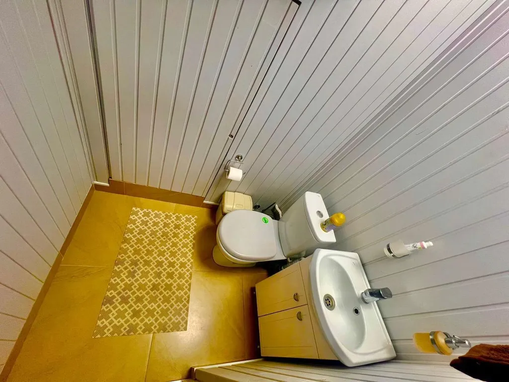 Уютный, современный двухэтажный дом