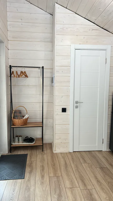 Шале в глэмпинге Лесариум с купелью и мангалом