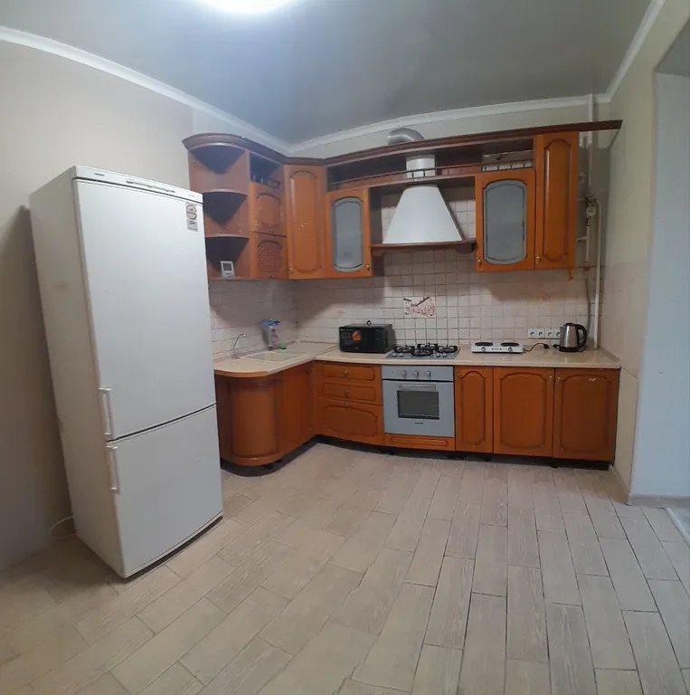 3-комнатная квартира в центре с высокими потолками