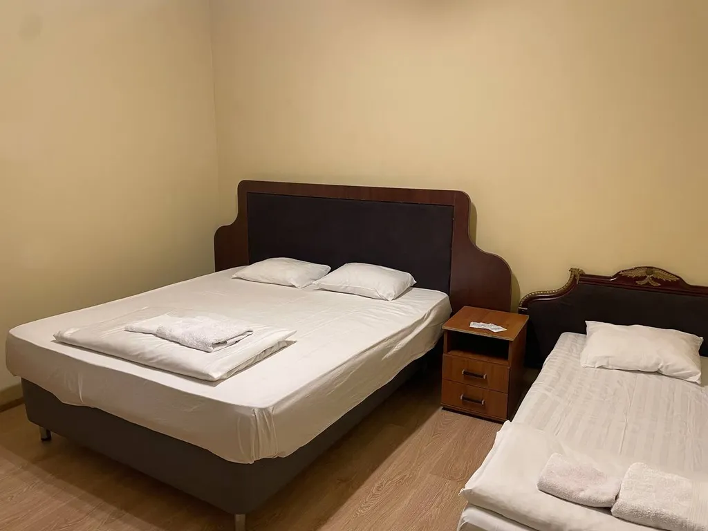 Квартира Квартира Семейный номер эконом класса без окна с общей ванной комнатой — Москва