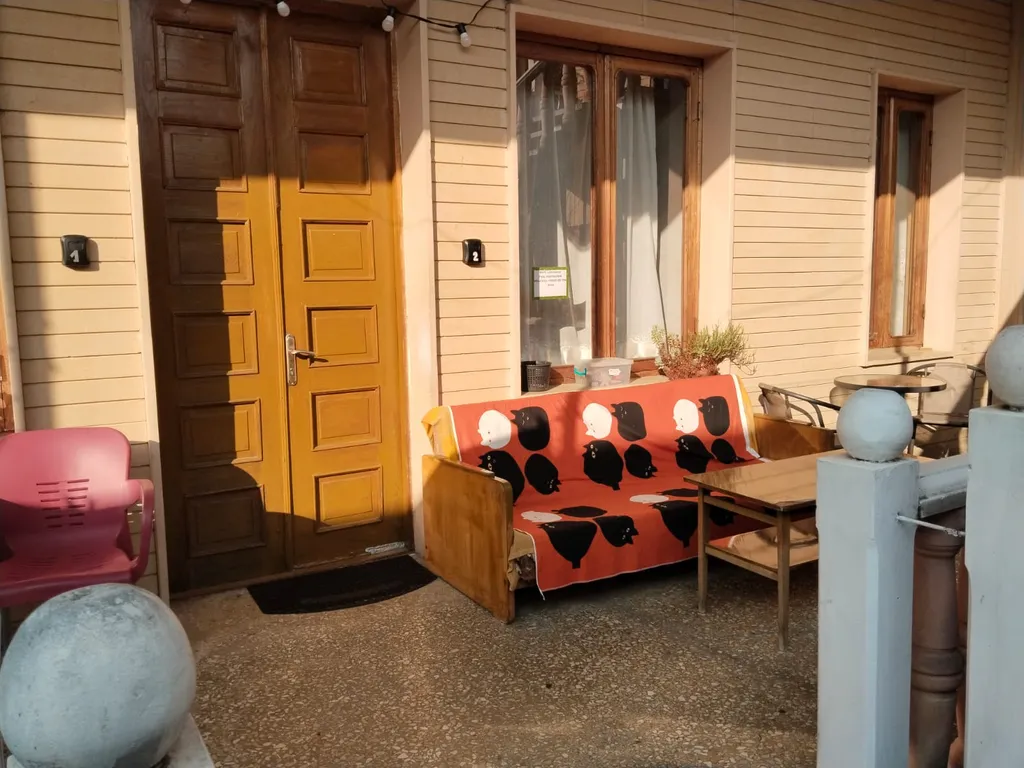 Большой семейный номер со своим санузлом и смежным номером