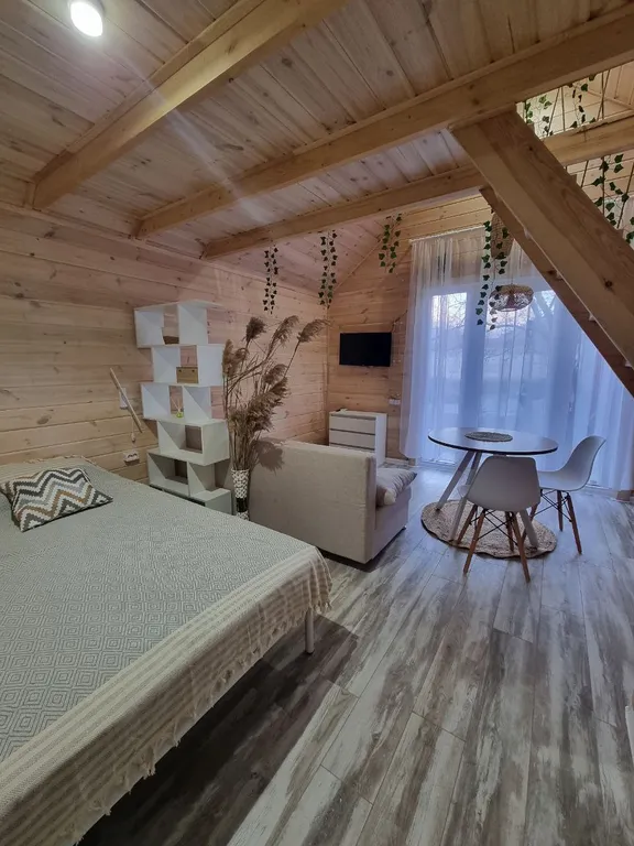 Новый дом с дизайнерским ремонтом