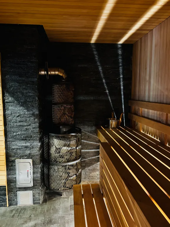 Домик в лесу с русской баней