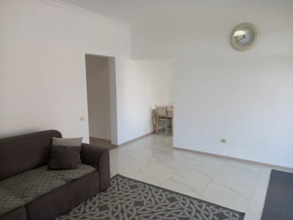 Уютный дом в черте города