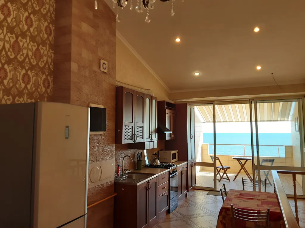 Таунхаус на берегу моря