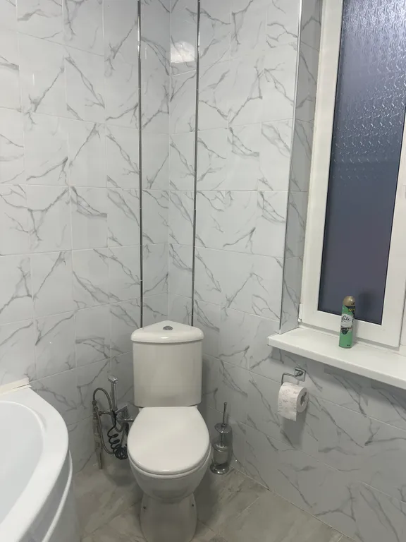 Уютный дом в лесу