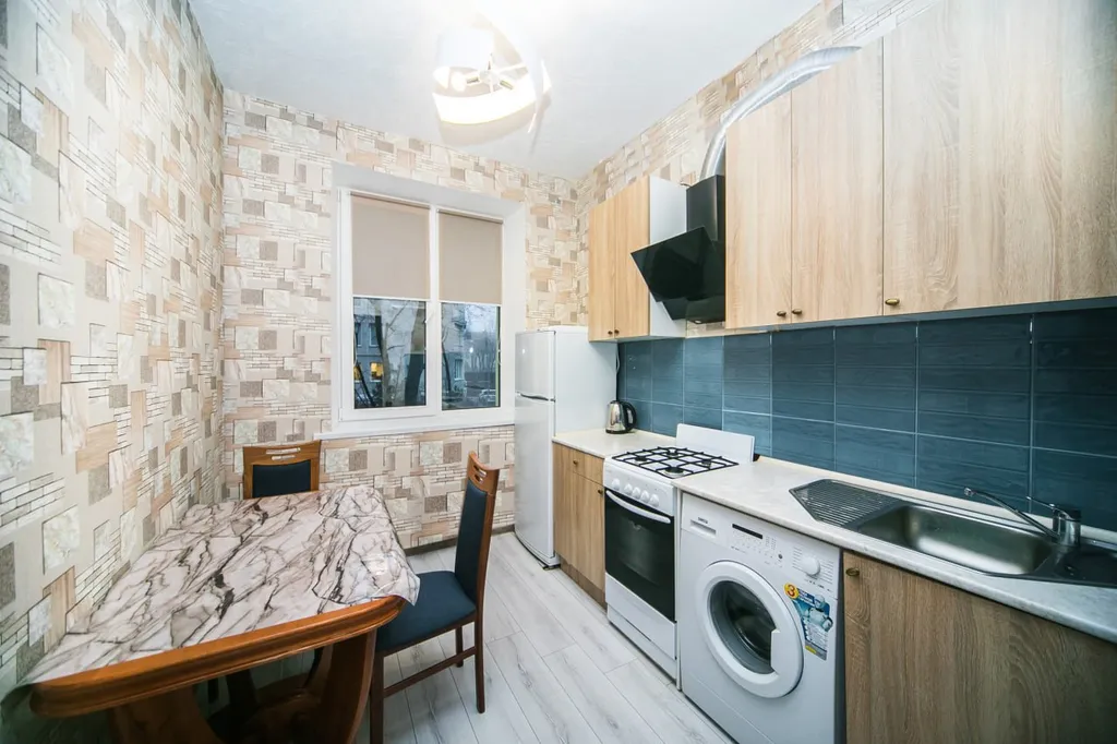 Квартира в центре около метро академия наук