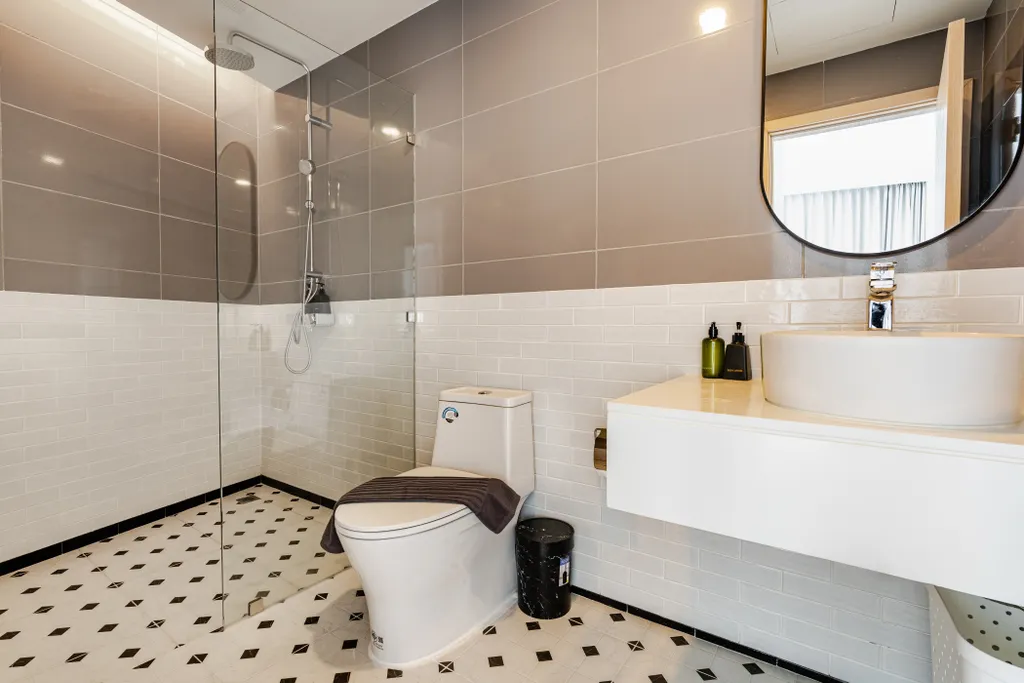 Новые апартаменты с видом на море у пляжа Карон