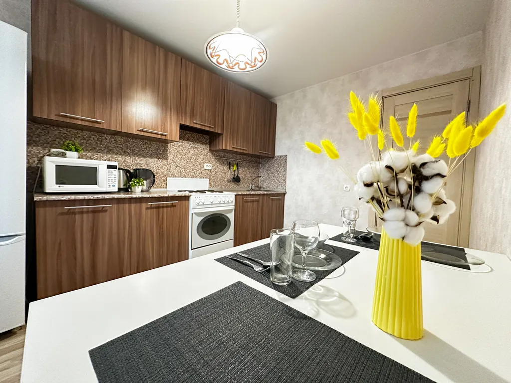 Стильная и уютная однокомнатная квартира у леса