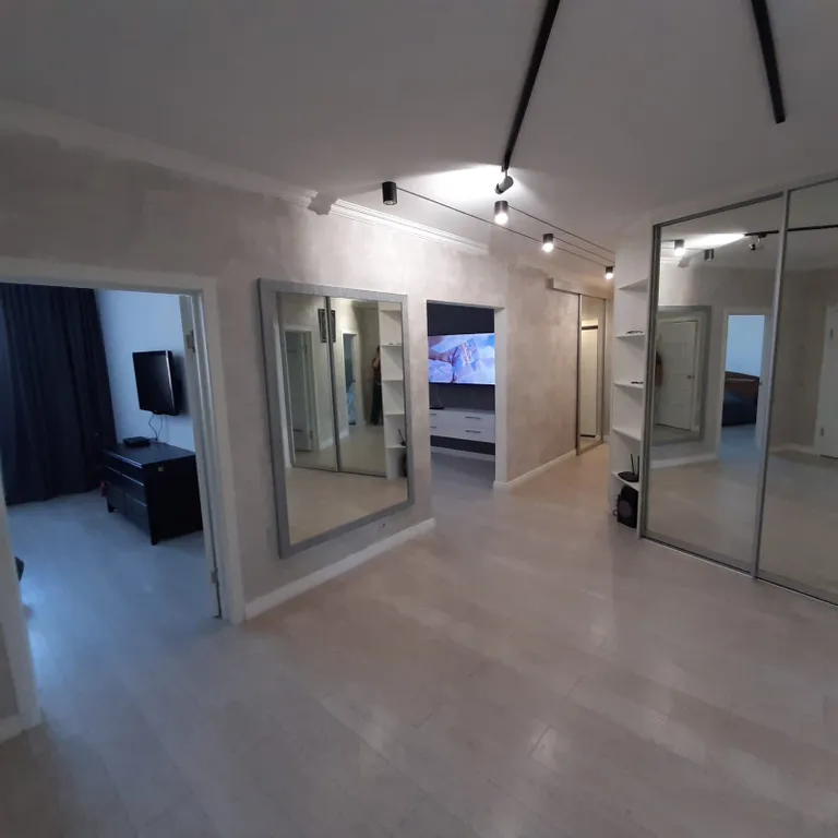 Квартира 4-комнатная Квартира — Анапа